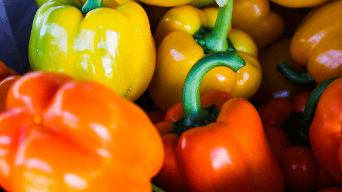 11 Best Pepper Companion Plants That Boost Harvests